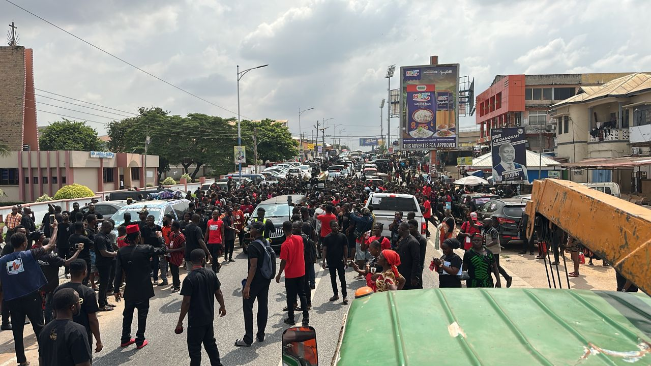 Photos: Fans, family bid final goodbye to Daddy Lumba