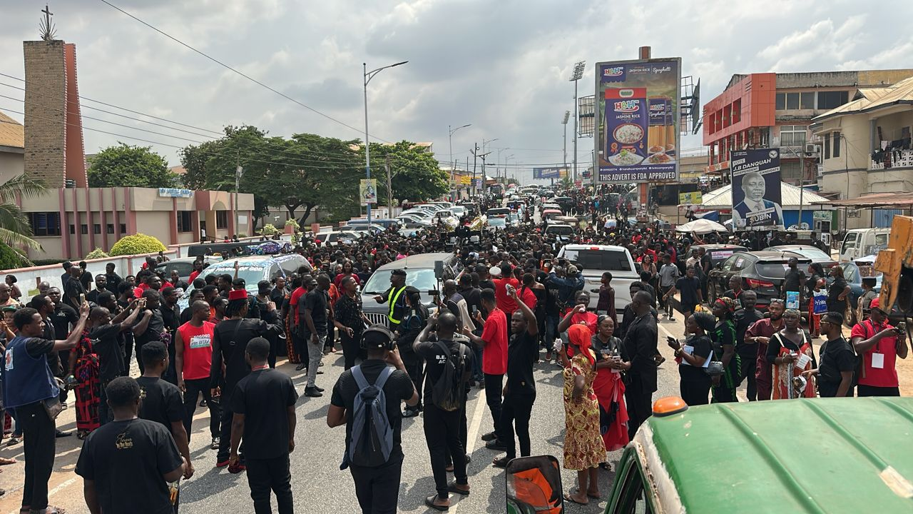Photos: Fans, family bid final goodbye to Daddy Lumba