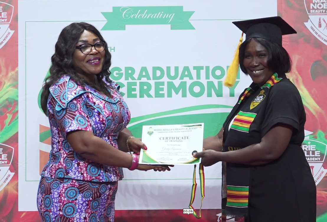 Men should take up jobs in makeup artistry - Cosmetology Expert