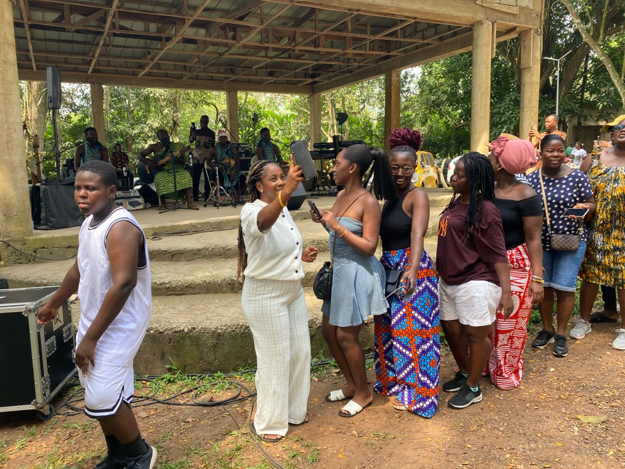 Kwanpa Band thrills patrons as Joy FM Family Party in the Park Kwanpa Band thrills patrons as Joy FM Family Party in the Park