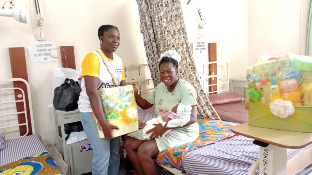'Christmas babies' and their mothers in Volta and Oti regions receive MTN hampers 'Christmas babies' and their mothers in Volta and Oti regions receive MTN hampers