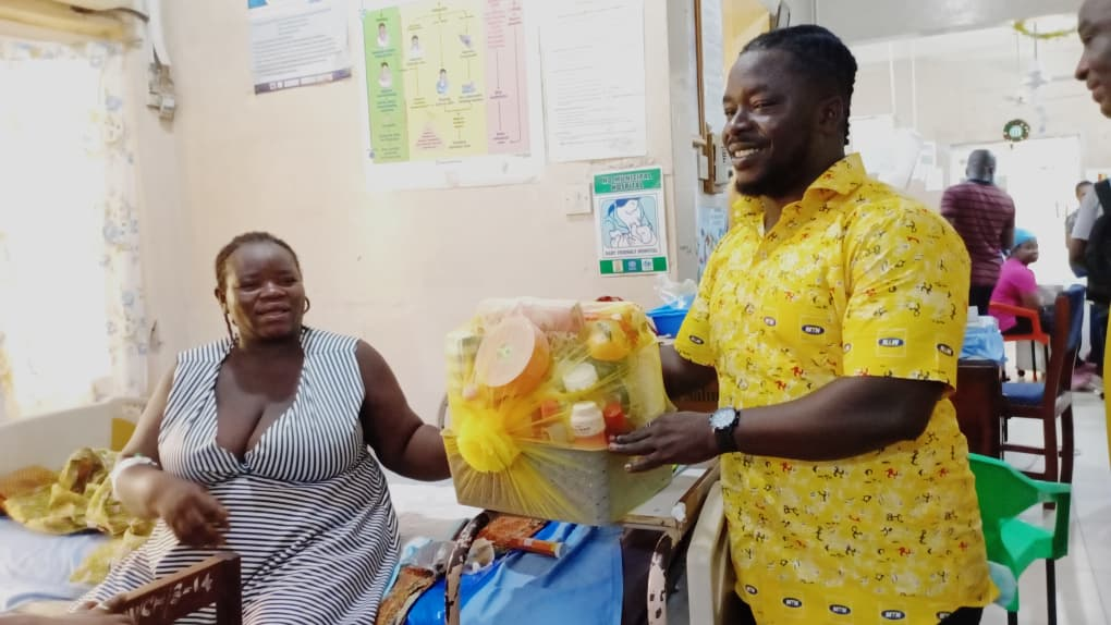 'Christmas babies' in Volta and Oti regions receive MTN hampers as network expansion project begins 'Christmas babies' in Volta and Oti regions receive MTN hampers as network expansion project begins
