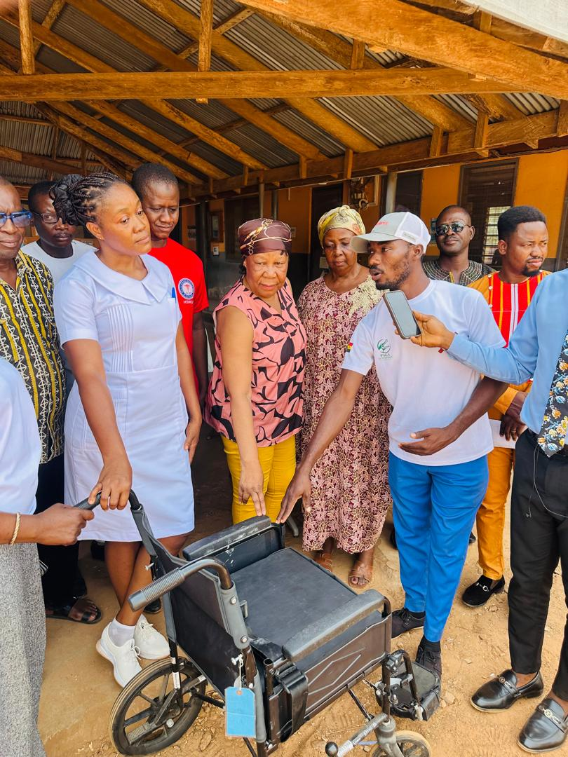 Paga Youth Movement donates medical equipment to boost healthcare in Kassena Nankana West