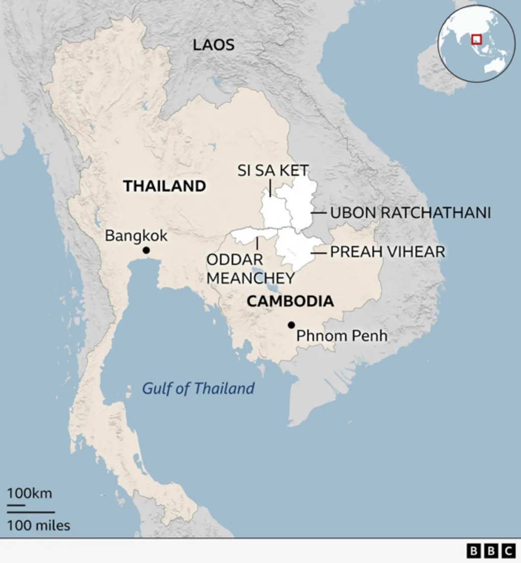 Thousands flee Thai-Cambodia border after deadly clashes