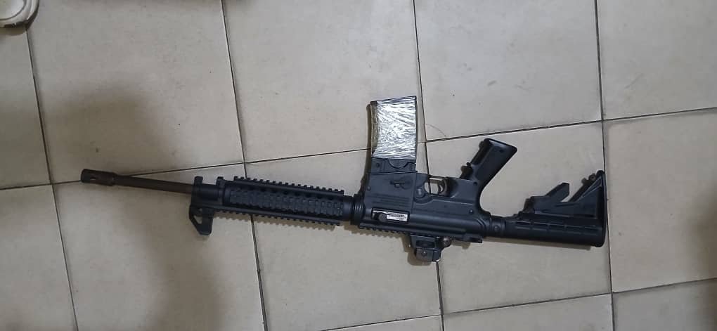 Police arrest suspect for unlawful possession and attempted sale of firearm Police arrest suspect for unlawful possession and attempted sale of firearm