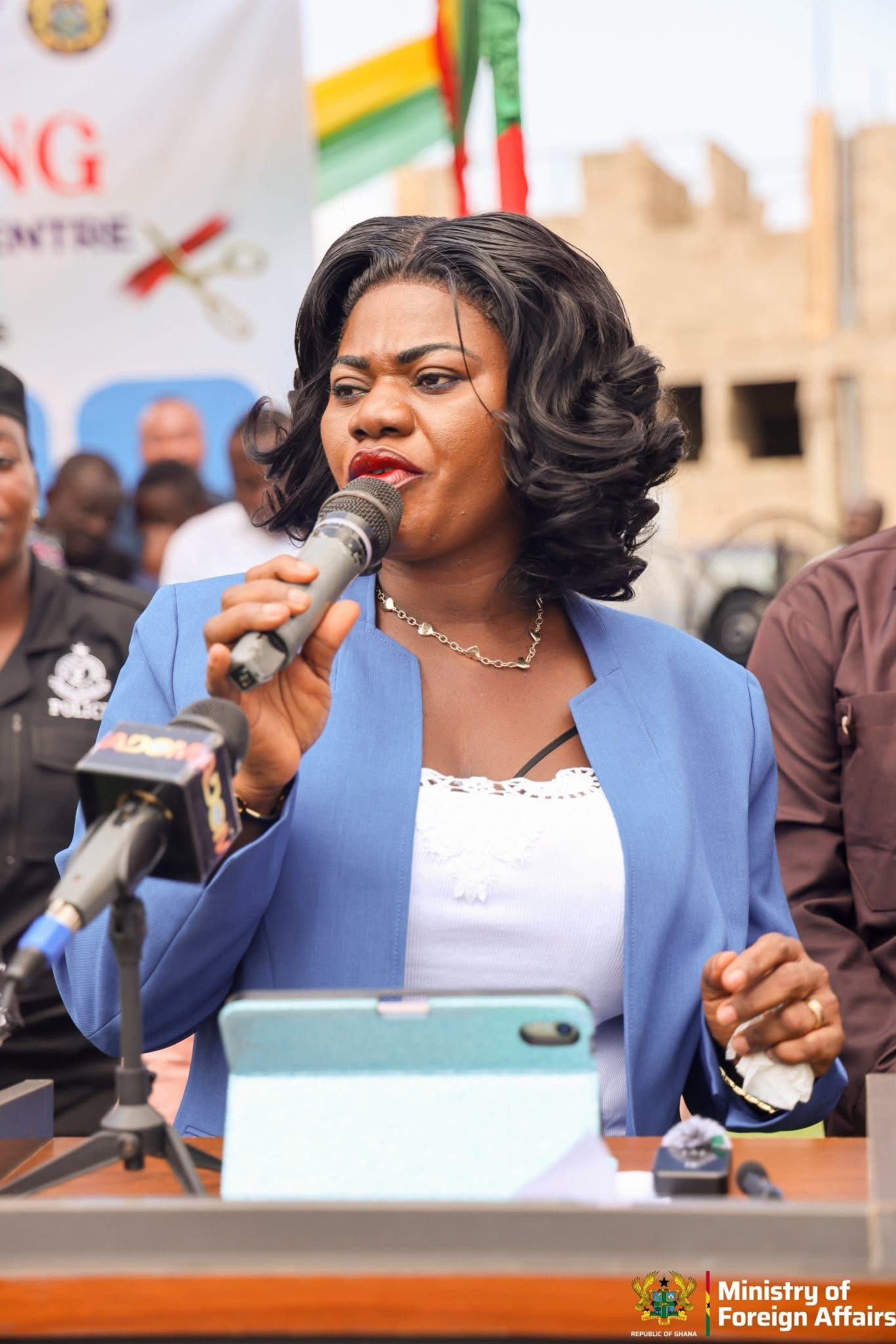 Deputy Foreign Affairs Minister commissions Passport Application Centre in Goaso