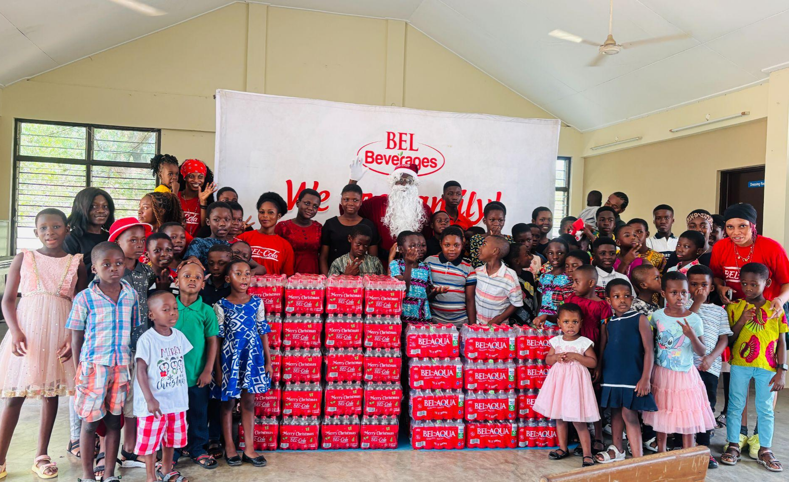 When Bel Cola’s santa stepped out, Christmas couldn’t wait