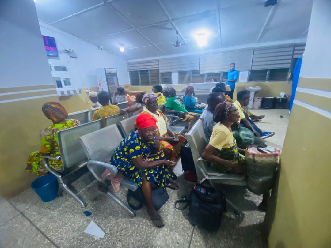 Hundreds converge on Ejura Gov't Hospital for free cataract surgery