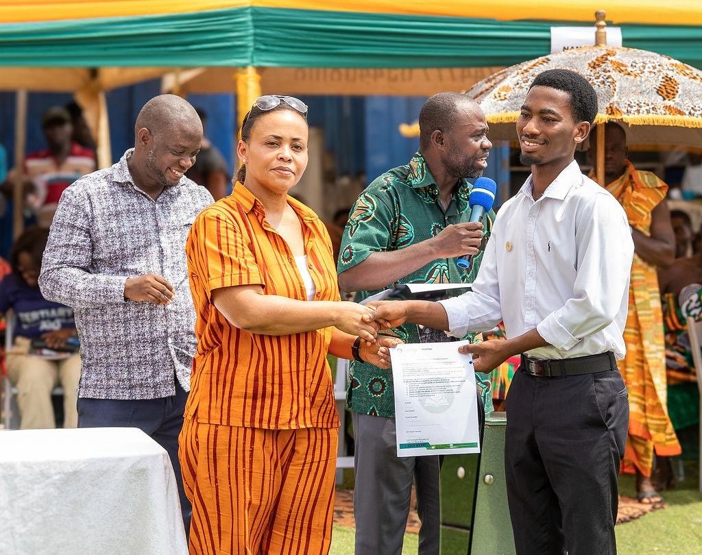 Ahanta West MP Mavis Bissue awards scholarships to 100 tertiary students Ahanta West MP Mavis Bissue awards scholarships to 100 tertiary students