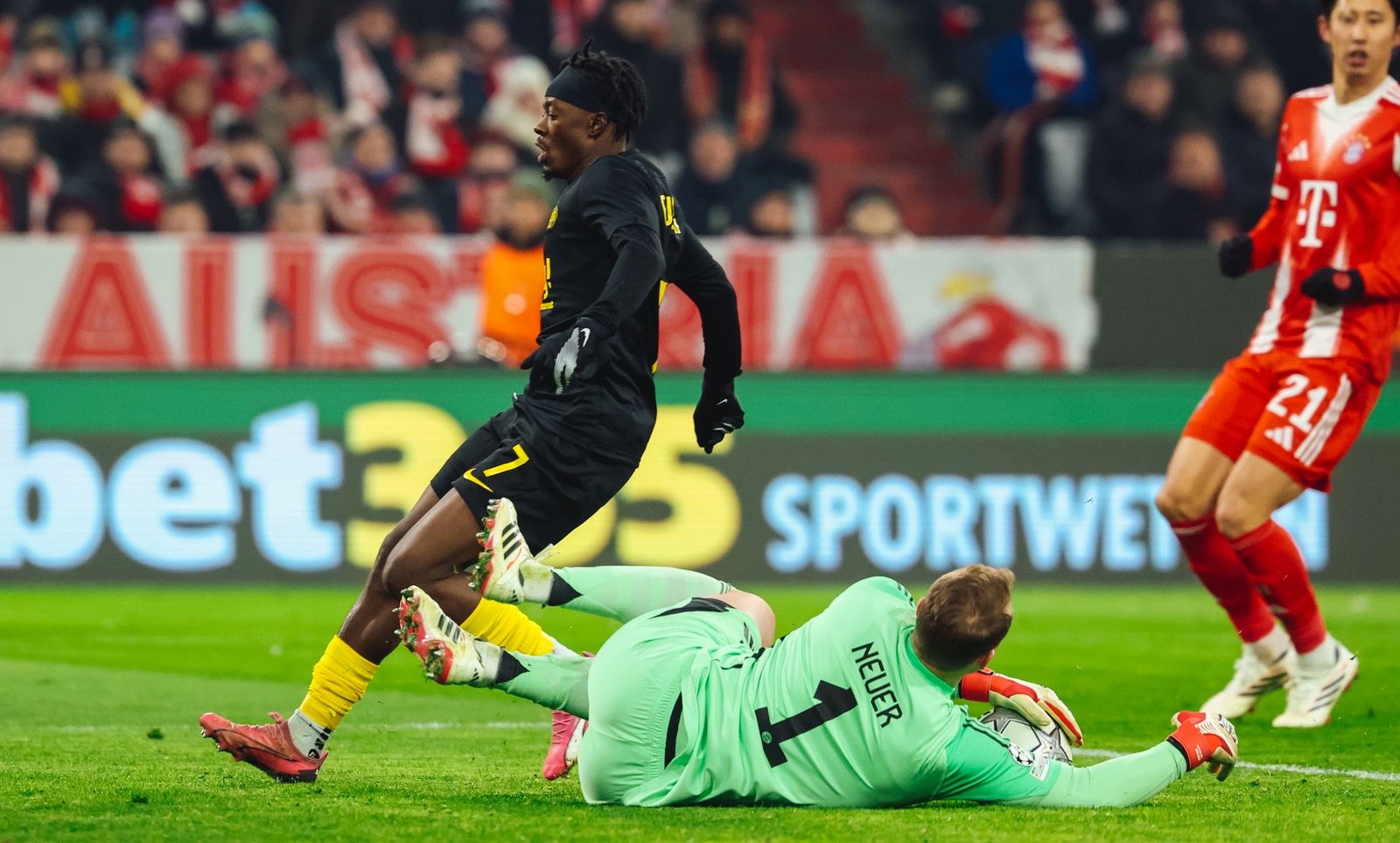 Black Stars forward Mohammed Fuseini makes Champions League debut against Bayern Munich