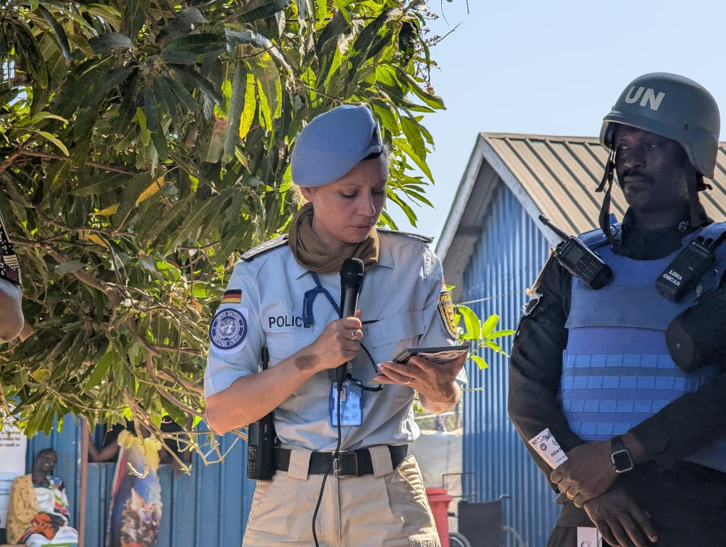 Ghana police deliver medical aid to South Sudan hospital 