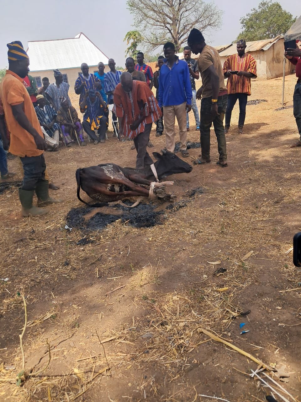 Gbeniyiri performs purification rites, invokes curse on anyone who rekindles violence