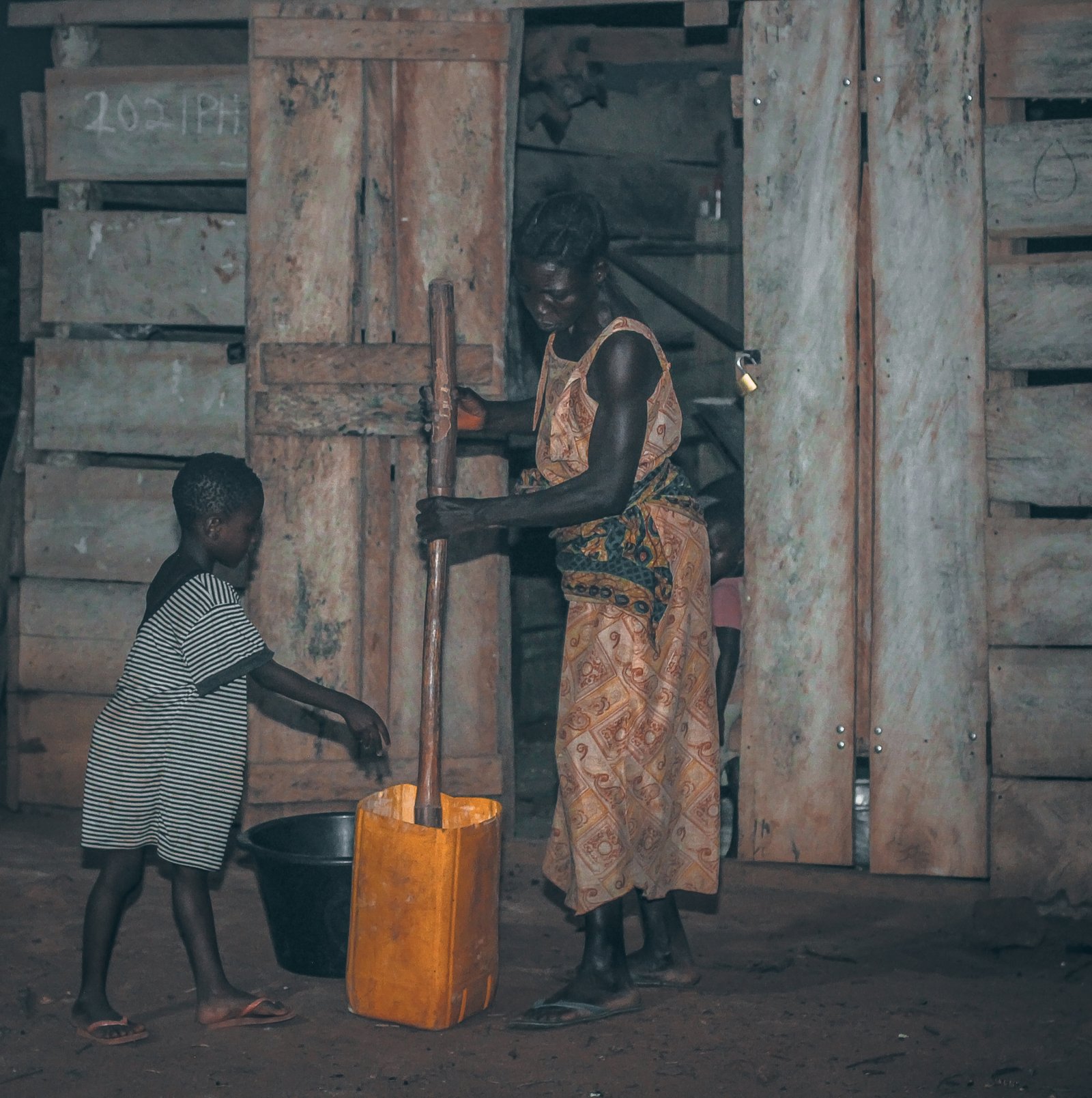 She Captures Humanity: A Humanitarian photography and social impact initiative