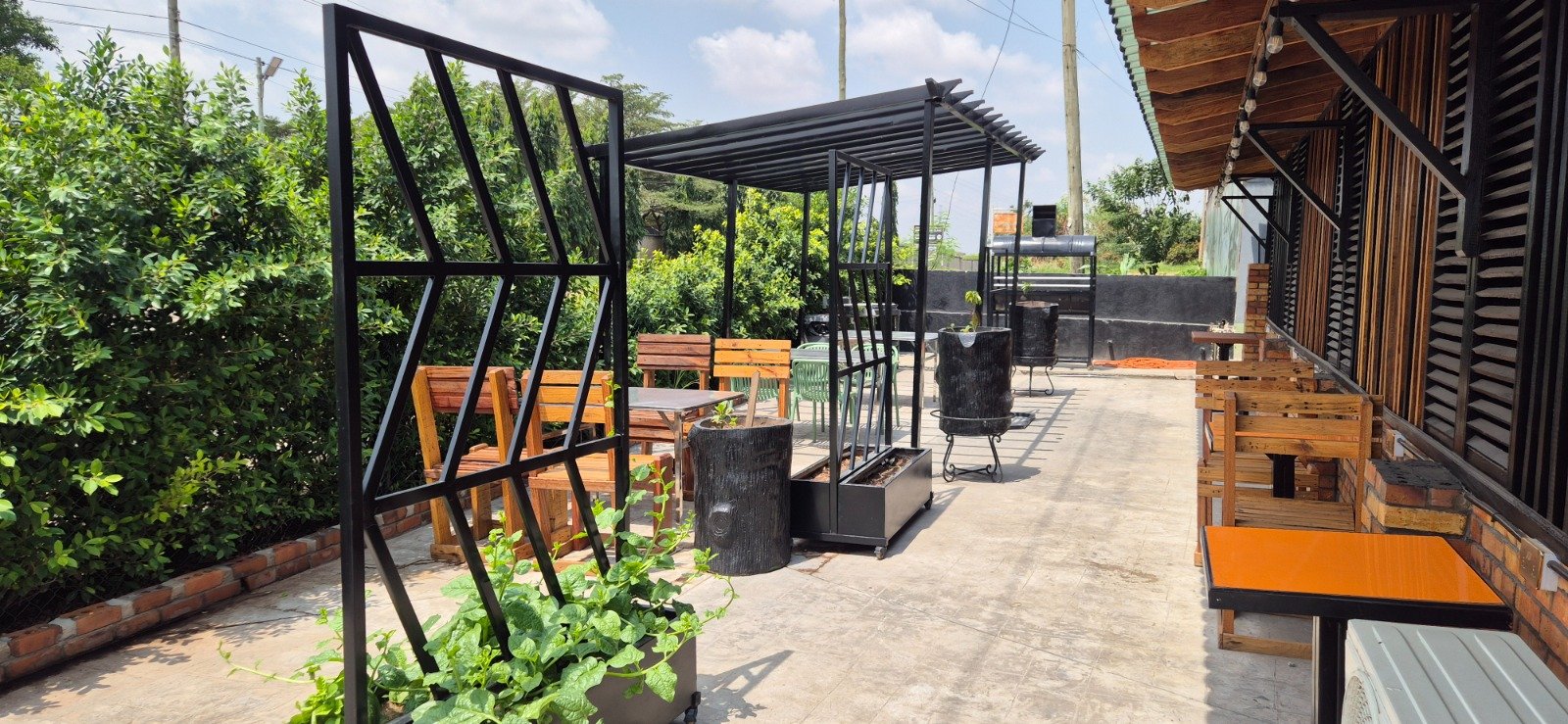 Crush Smoothies, Luv FM to host unforgettable ‘Luv and Music’ Valentine’s event in Kumasi