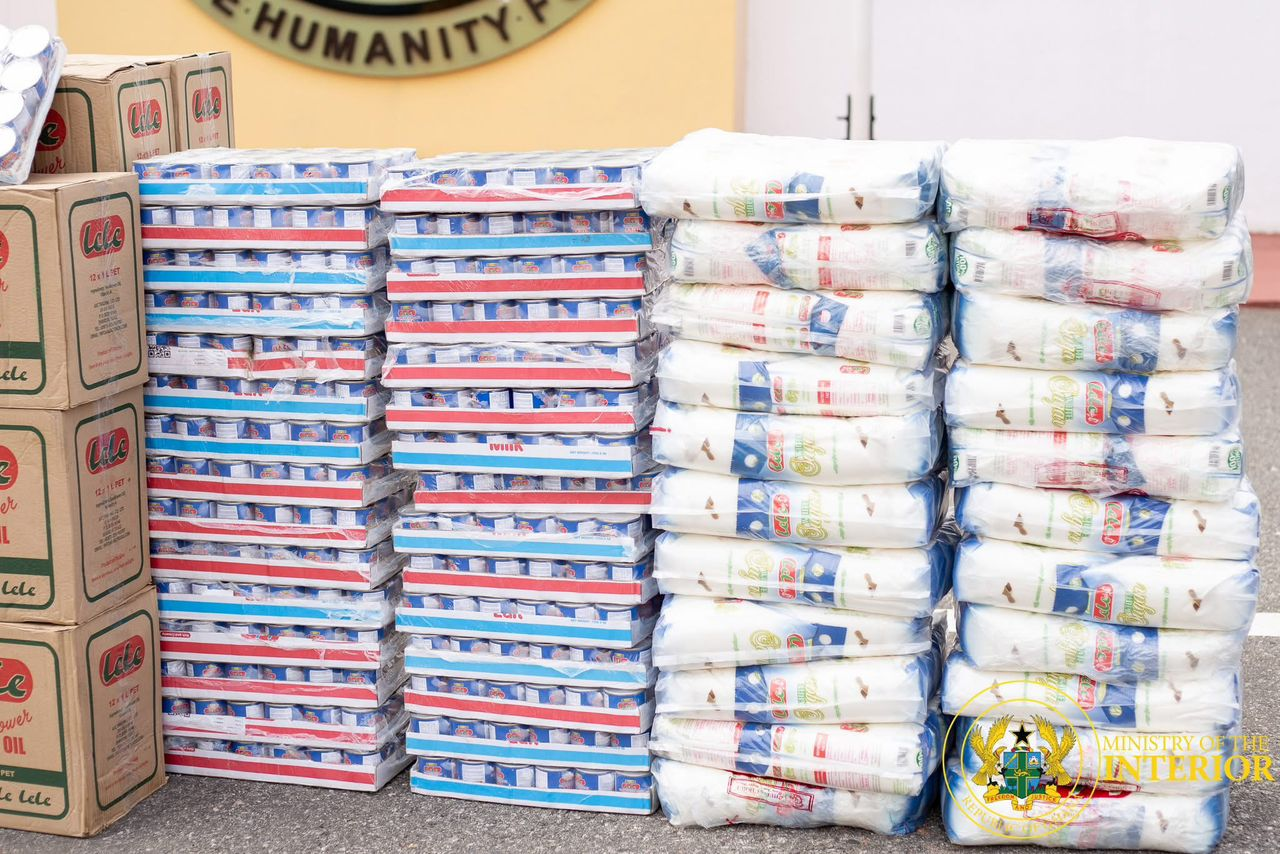Interior Minister supports prison inmates with Ramadan food donation