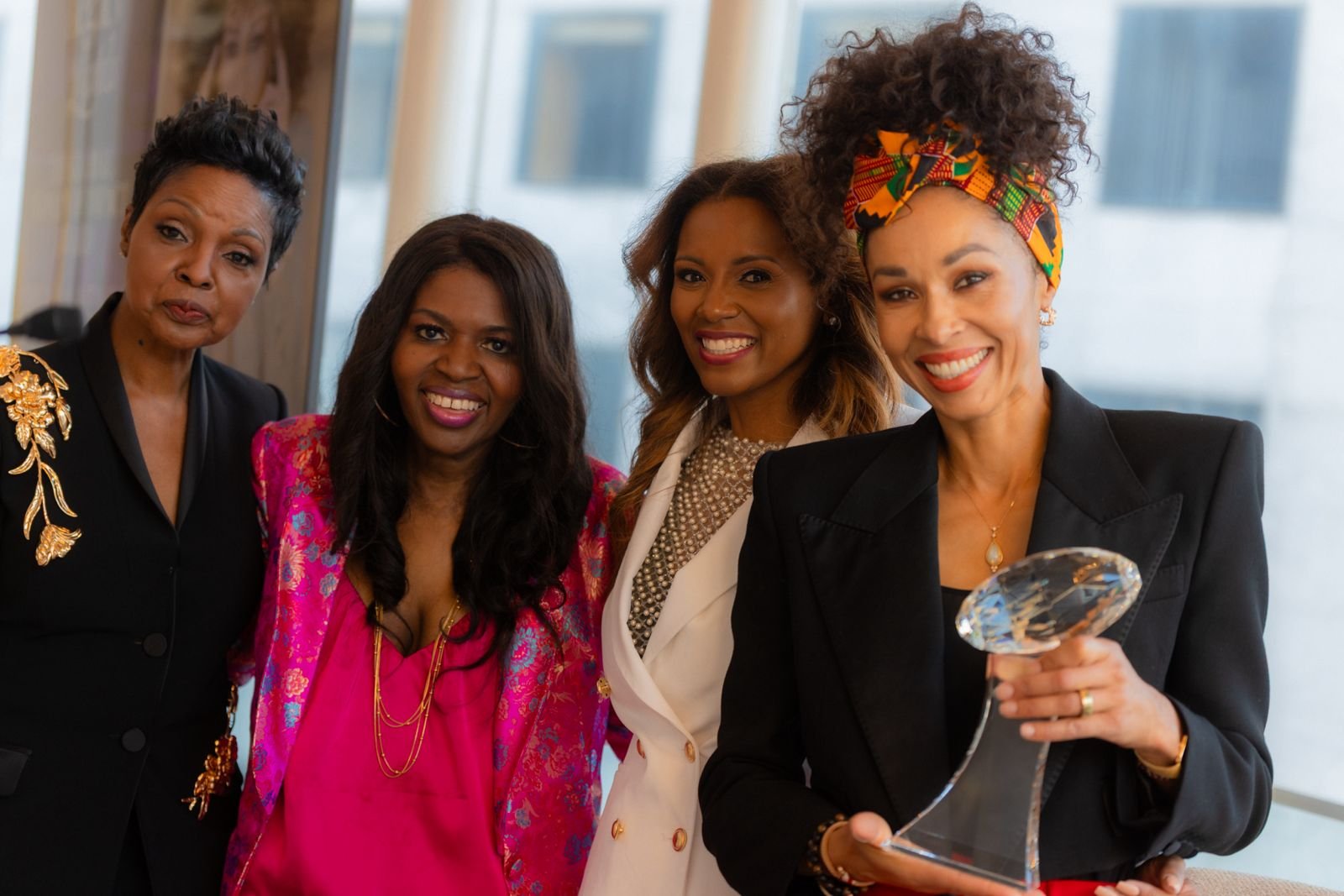 Ghanaian-Polish Philanthropist Omenaa Mensah honoured as Global Woman of Impact at Super Bowl in San Francisco