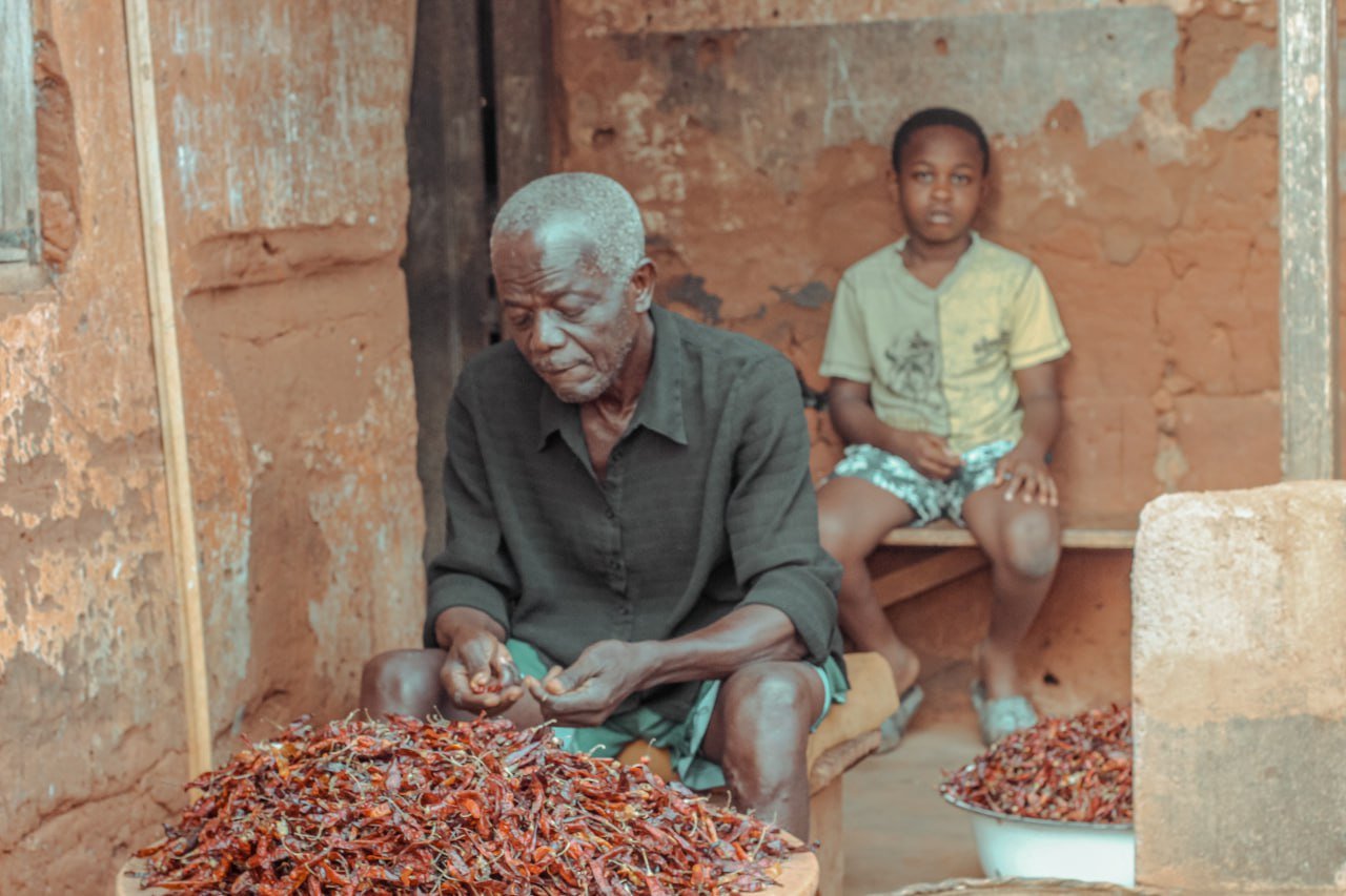 She Captures Humanity: A Humanitarian photography and social impact initiative