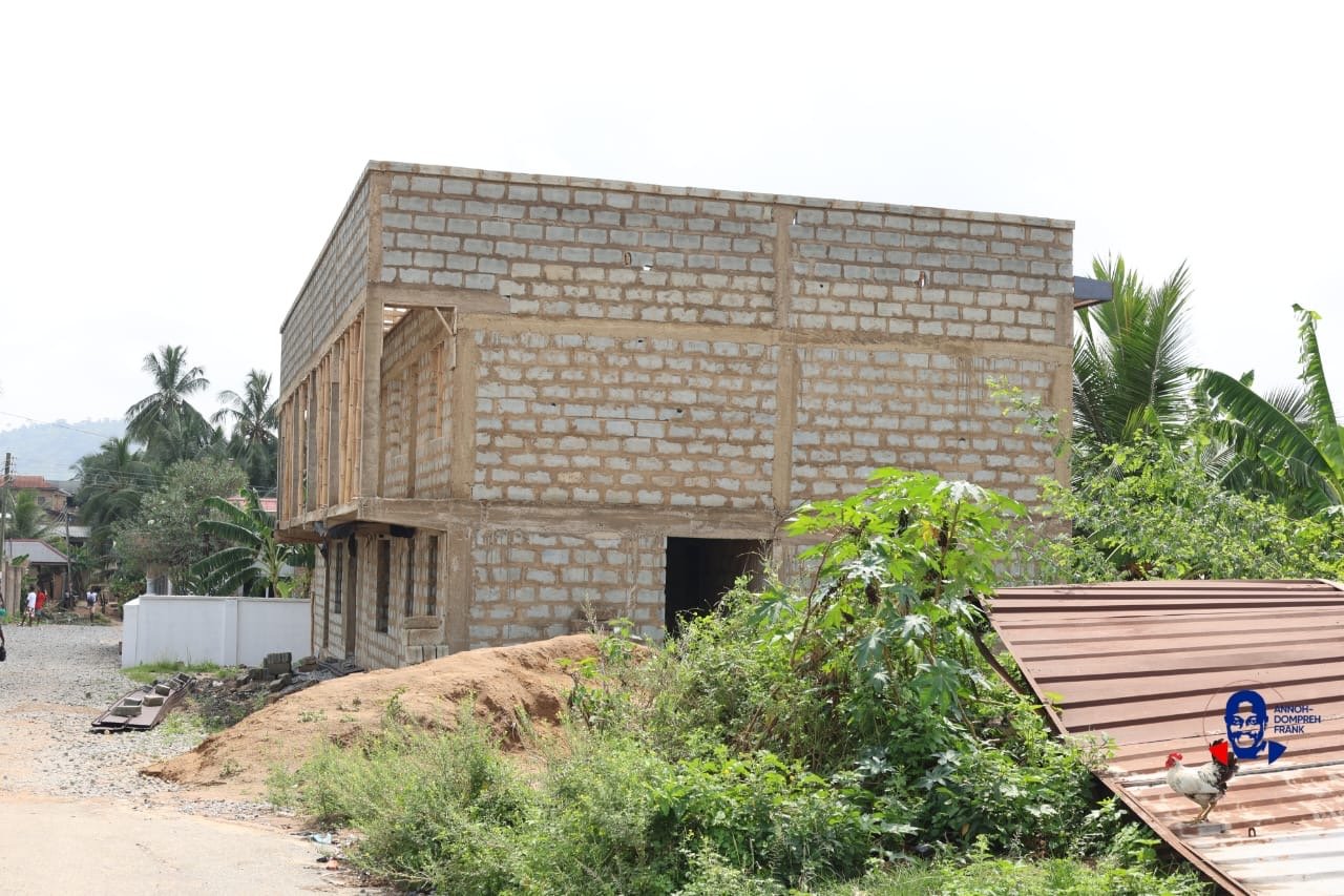 Annoh-Dompreh inspects new Adoagyiri Health Centre Project, pledges full equipment support Annoh-Dompreh inspects new Adoagyiri Health Centre Project, pledges full equipment support