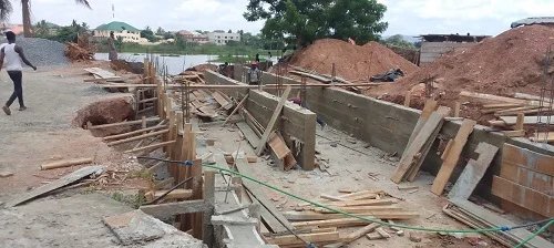 Flood control The spillage under construction