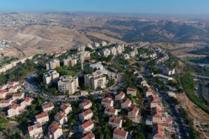 2020 06 29T000000Z 1791720550 RC2YIH9V4END RTRMADP 3 ISRAEL PALESTINIANS ANNEXATION GANTZ 1