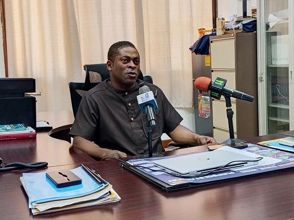 Insurance Skills Pix Dr Okyere addressing the media