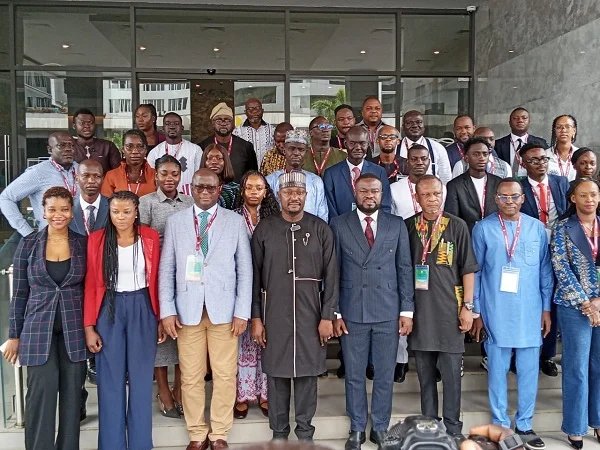 Media must step Participants at the programme