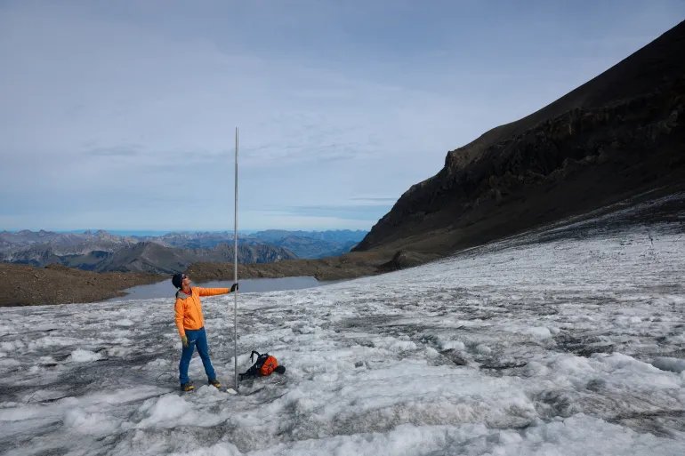 2026 10 01T054436Z 1826047641 RC2LPNA79AFU RTRMADP 3 CLIMATE CHANGE SWISS GLACIERS 1790856618