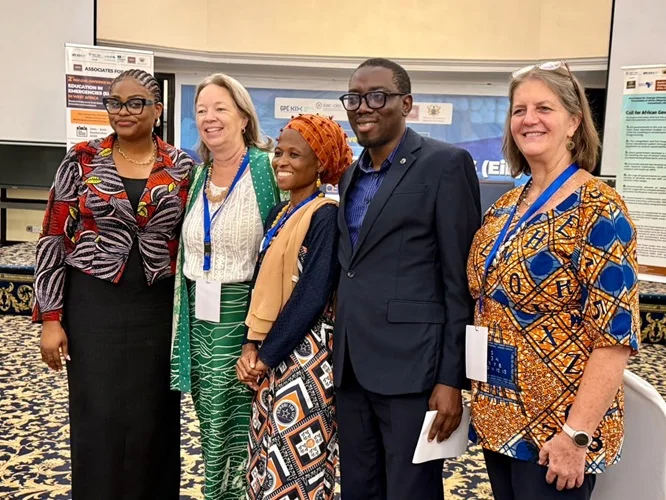 27.8bn lost as children remain Dr Hayford second from left with other researchers after the ceremony