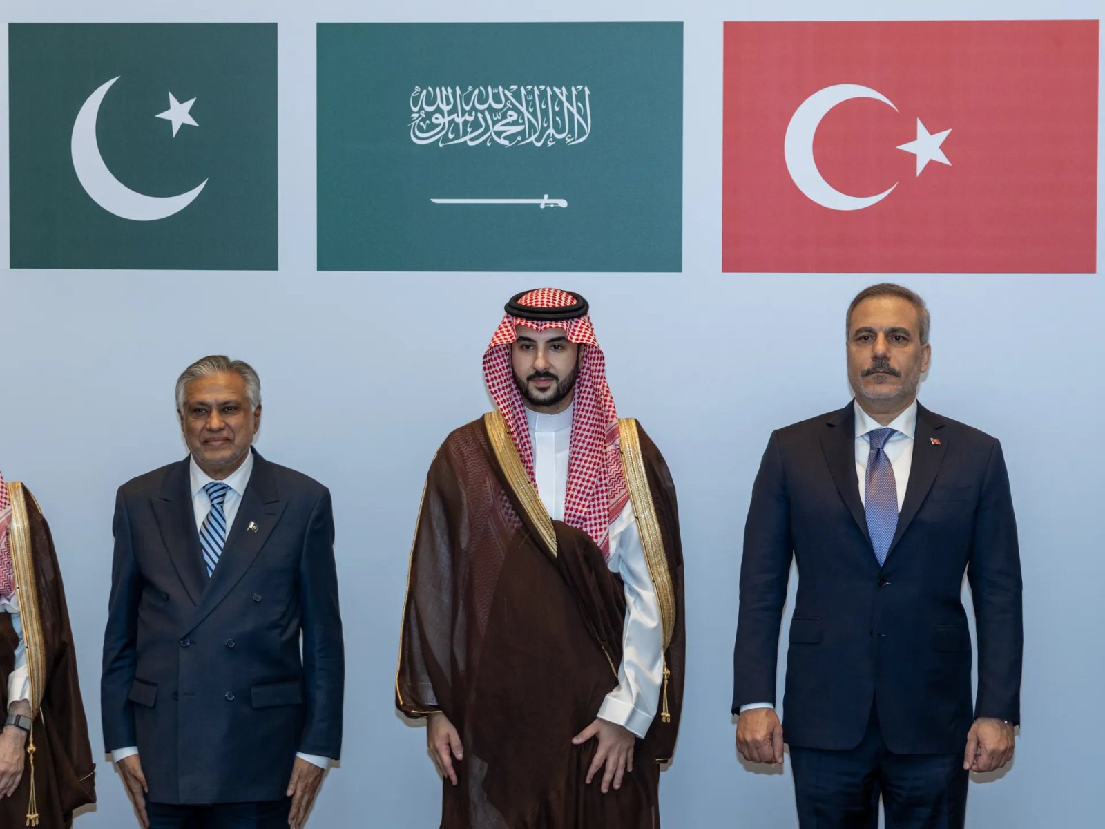 AA 20261005 42658949 42658945 TURKISH MINISTERS FIDAN AND GULER IN RIYADH 1791224207